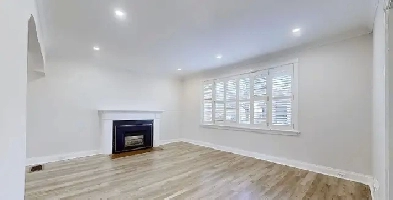 Prime location on a desirable street with a sunny south-facing Image# 9