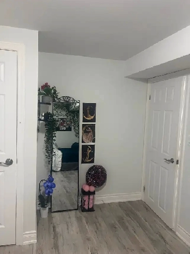 One private bedroom for rent near mavis and Eglinton Image# 1
