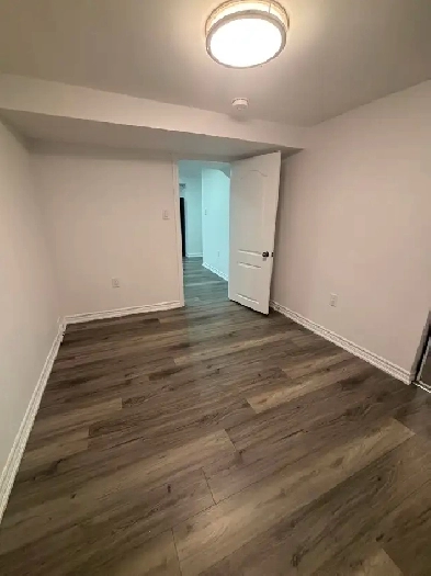 BASEMENT FOR RENT Image# 7