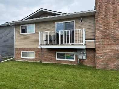 3 Bedroom Unit In Cranbrook Image# 1