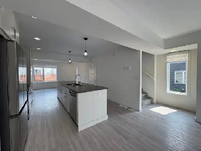 201-205 Peguis Street, Wpg, MB. Your Dream Home Waits for You! Image# 10