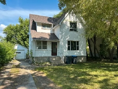 Pine Falls- 3 Bed, 1 Bath, Garage,Deck, Character Home Image# 6