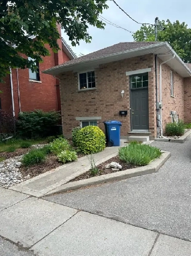 Lower Level 3 Bedroom Unit - Close to Downtown Guelph Image# 5