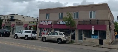 High Traffic & Great Location on 124 Street -109 Ave Image# 4