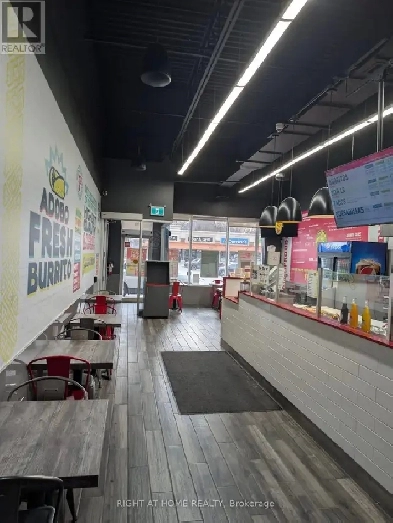 Burrito Restaurant with Liquor License – Prime Location Image# 1