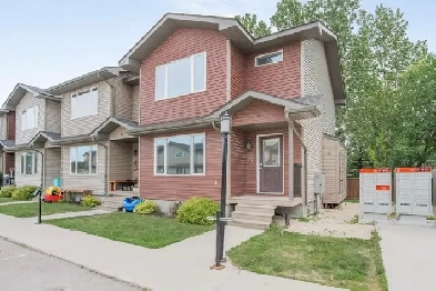 3 Bedroom Townhouse With Full Basement Available! Image# 10