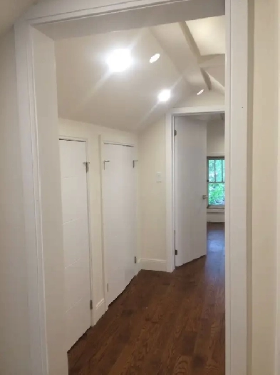 TRENT STUDENTS - Just Steps To Downtown Image# 1