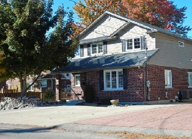 7 Bedroom 5 Bathroom Home for Sale Image# 1