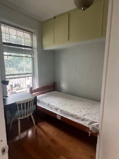 5 mins from Vendom metro, one room all inclusive :600$ Image# 3