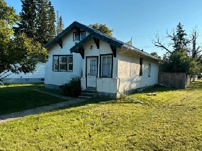 house for sale in Provost Alberta Image# 1