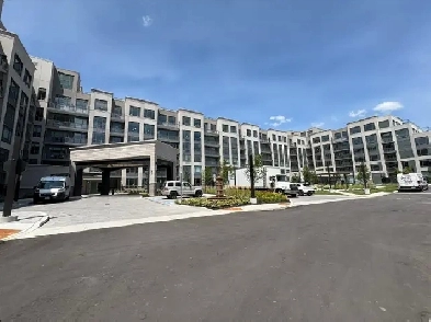 For Lease - Brand New 1 Den Condo (Prking & Lkr) - Kings City Image# 4