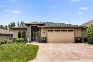 Discover your dream home in the heart of Tallus Ridge! Image# 1