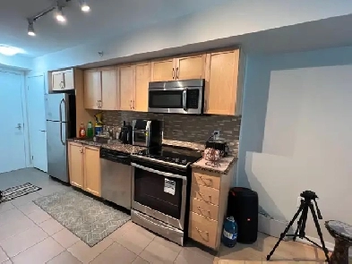 one bedroom condo for lease Image# 7