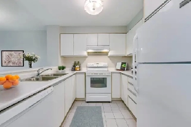 2   1 BEDROOM, 2 BATHROOM, 2 PARKING CONDO FOR LEASE Image# 8