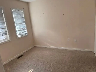 ROOM AVAILABLE FOR RENT Image# 4