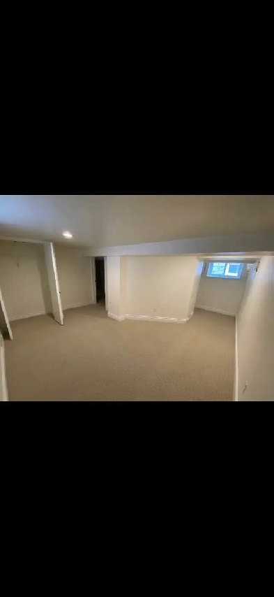 Large Furnished bedroom, McMaster University male student wanted Image# 2