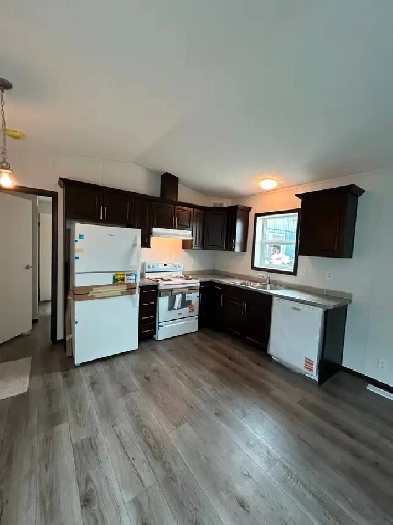 3 Beds 1 Bath House Image# 1