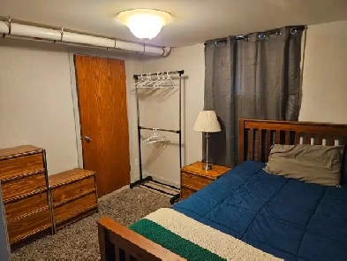 Furnished room with its own living-room Image# 1