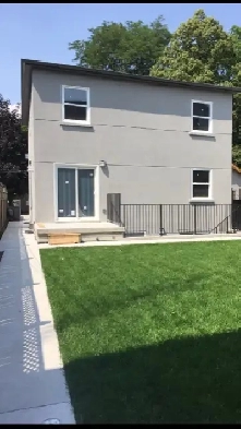 High Park, Bloor/Keele, 2bdr apt  office, laneway suite, $2700/m Image# 1