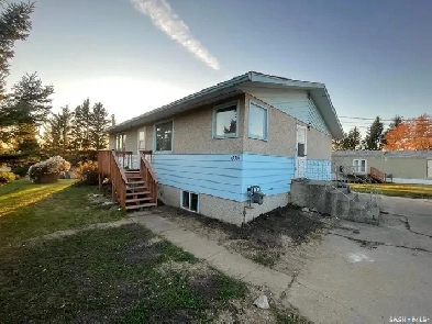 NEW LISTING 415 - 1st Ave | Turtleford Image# 5