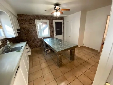 Chambre à louer - Vieux Longueuil Image# 1