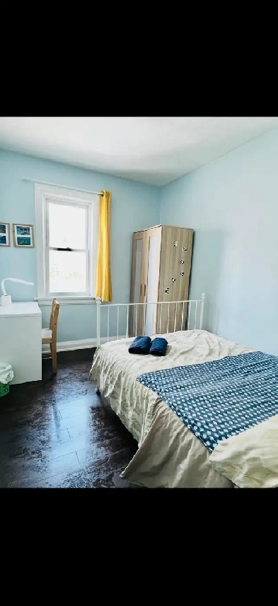 room for rent at Kensington Market shot term Image# 1