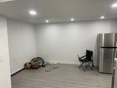 2 Bedroom 1 Bathroom available for rent Image# 1