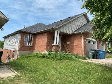 3 bedrooms for rent upper unit of duplex bungalow Image# 5