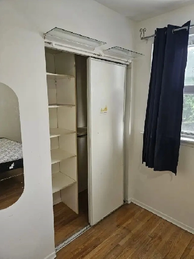 Private Room for Rent in Malton ( 650 $ ) girl Image# 4