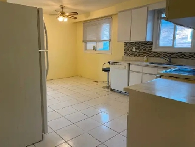 3 bedrooms in Mississauga for rent Image# 1