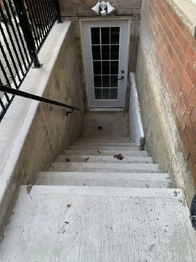 Basement  for rent in brampton Image# 5