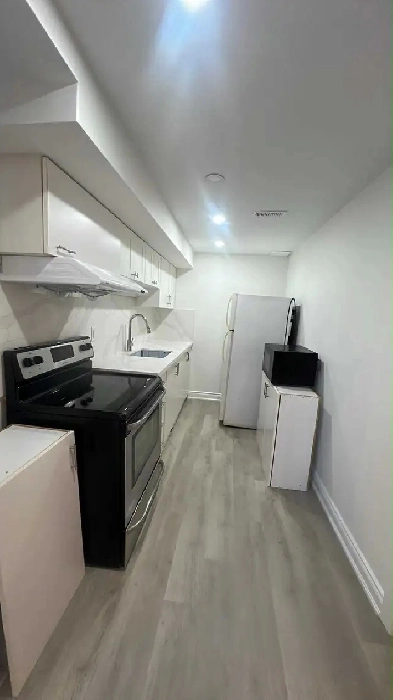legal basement 2 bedroom 1 bath Image# 7