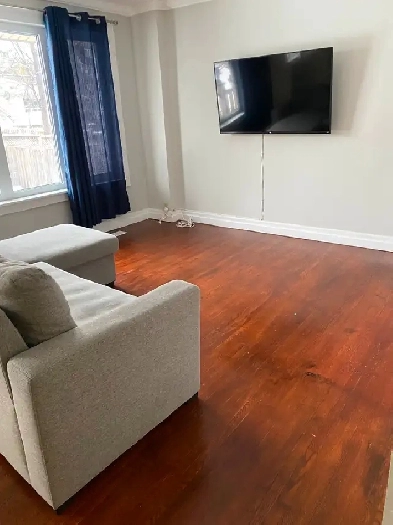Furnished room for rent - Bramalea City Centre - Alderbury Crst Image# 5
