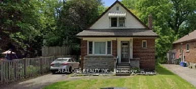 MAC University Village Rooms for rent Image# 16