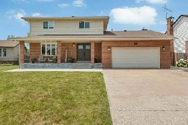 BEAUTIFUL HOME IN A GREAT TECUMSEH NEIGHBOURHOOD Image# 1