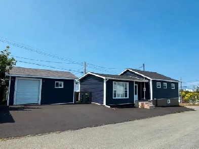 Beautiful House In Newfoundland Image# 7