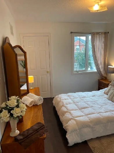 Beautiful Room For Rent In Milton For Female Image# 4