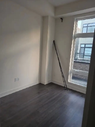 Private Bedroom for Rent In Vaughan(Near Wonderland) Image# 1