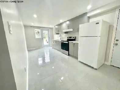 Renovated 2BR Legal Walkout Unit | Prime Location | $2000/mo Image# 1