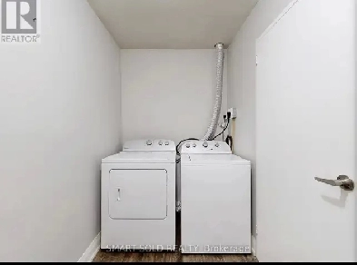 SHARED ROOM AVAILABLE FOR RENT IN MISSISSAUGA. HEART OF THE CITY Image# 1