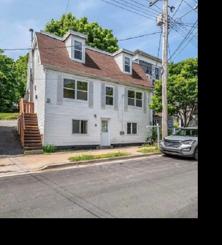 2 Bedrooms 1Bathroom Apartment Available for Rent Image# 2