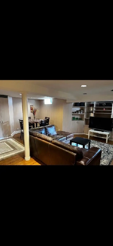 1 bedroom Basement for Rent close to Square one Image# 1