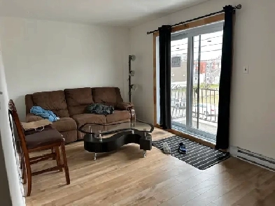 4 ½ – 2 Beds 1 Bath – Sept 1 | 4 ½ – 2 ch 1 sdb – 1er sept Image# 6