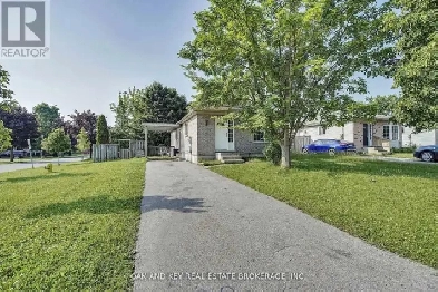 August availability 5 bedrooms Image# 6