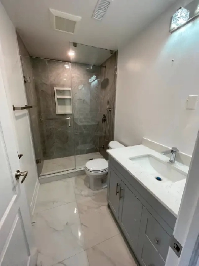 Modern renovated walk-out basement suite Image# 10