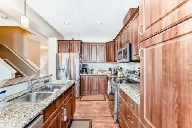 5870 Anthony Cr. South West move in condition Image# 7