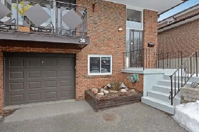 1 Private bed room available for girl for Rent in Scarborough Image# 3