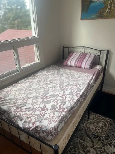 Private and clean room for rent to a male at Midland & Finch Image# 5