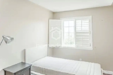 A Room for Rent Image# 4