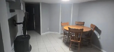 2 ROOMS IN A BASEMENT APARTMENT Image# 3